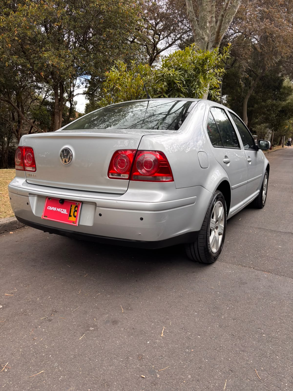 VOLKSWAGEN JETTA TRENDLINE 2011 - Imagen 11