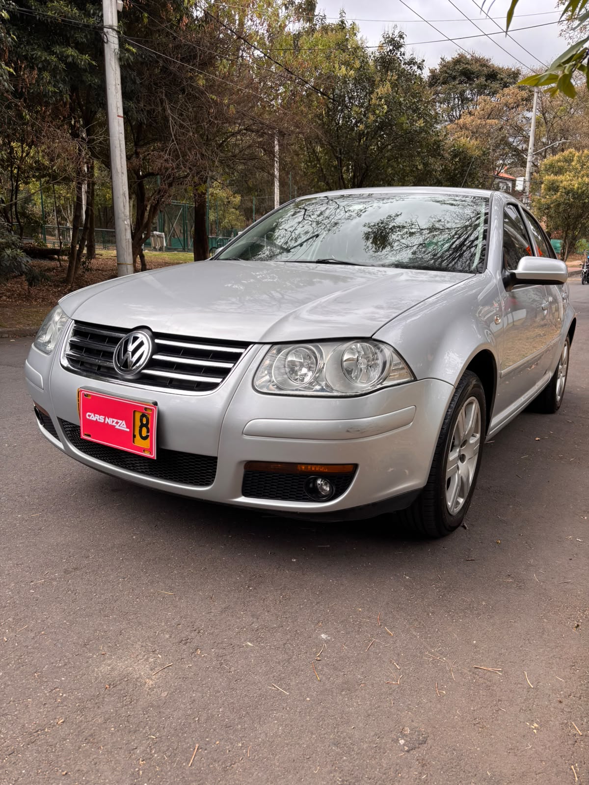 VOLKSWAGEN JETTA TRENDLINE 2011 - Imagen 4