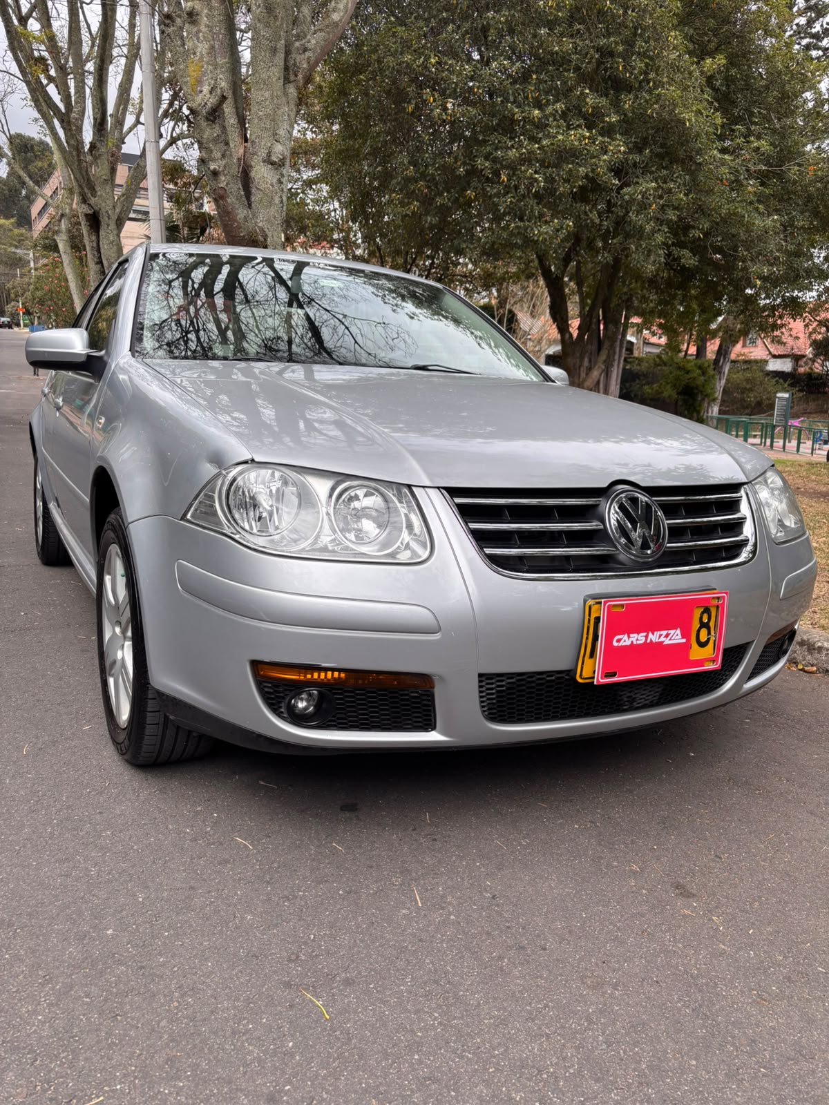 VOLKSWAGEN JETTA TRENDLINE 2011 - Imagen 3