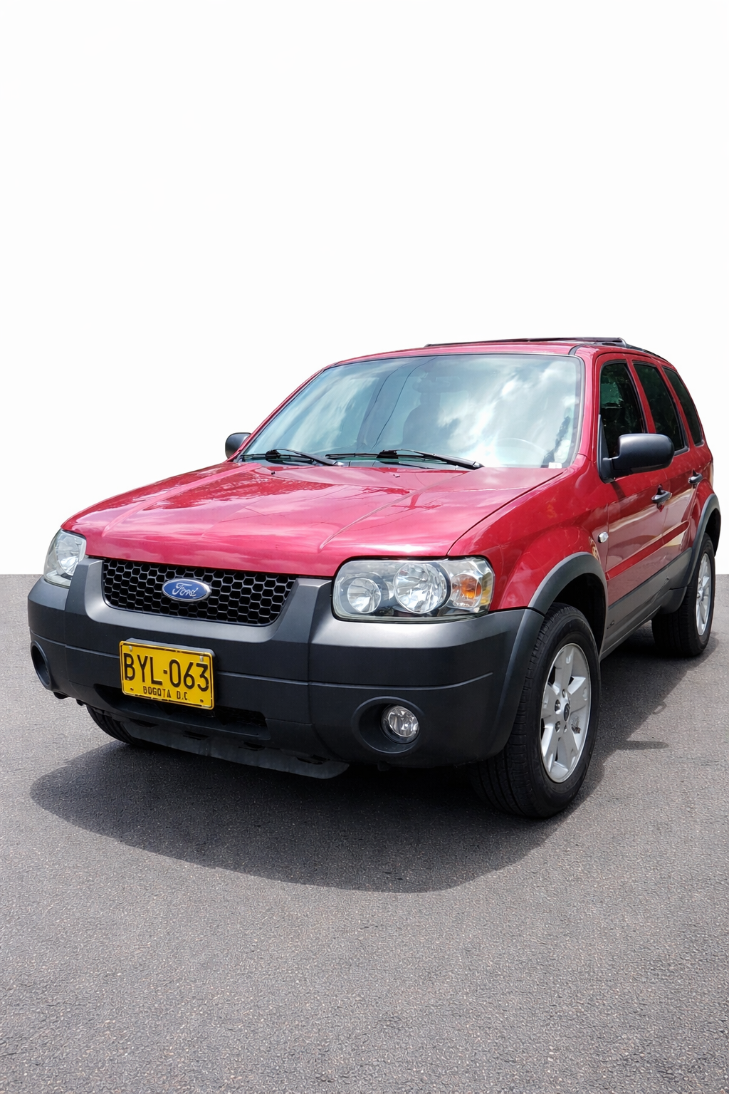 Ford Escape roja en Bogotá