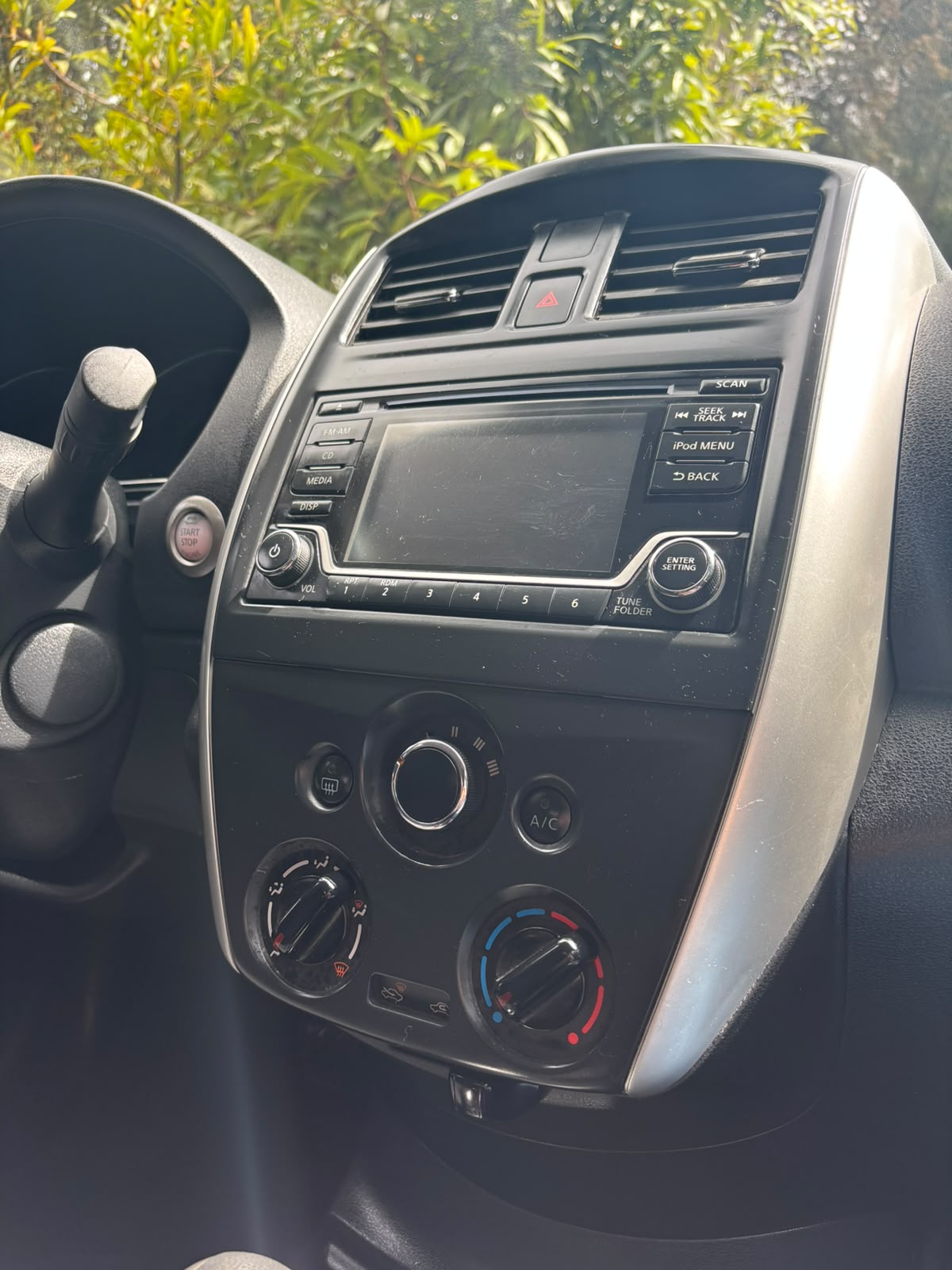 NISSAN VERSA ADVANCE 2015 - Imagen 16