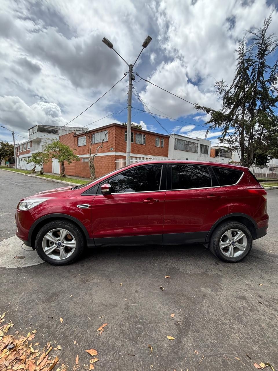FORD ESCAPE SE - Imagen 6